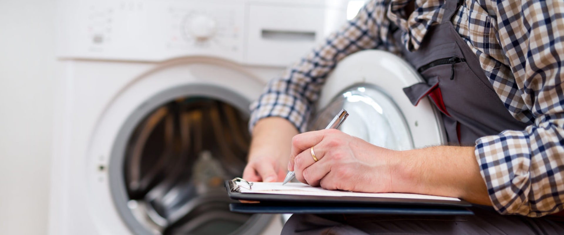 Identifying Warning Signs: When to Replace Your Appliances Instead of Just Maintaining Them